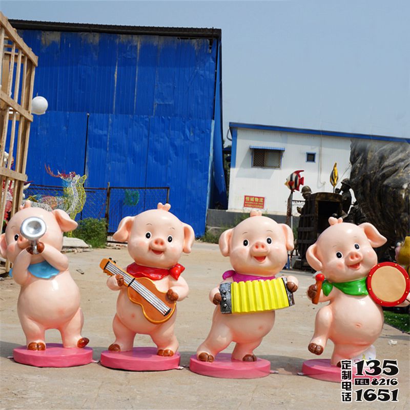 幼兒園玻璃鋼卡通可愛(ài)小豬雕塑 幼兒園玻璃鋼卡通可愛(ài)小豬雕塑